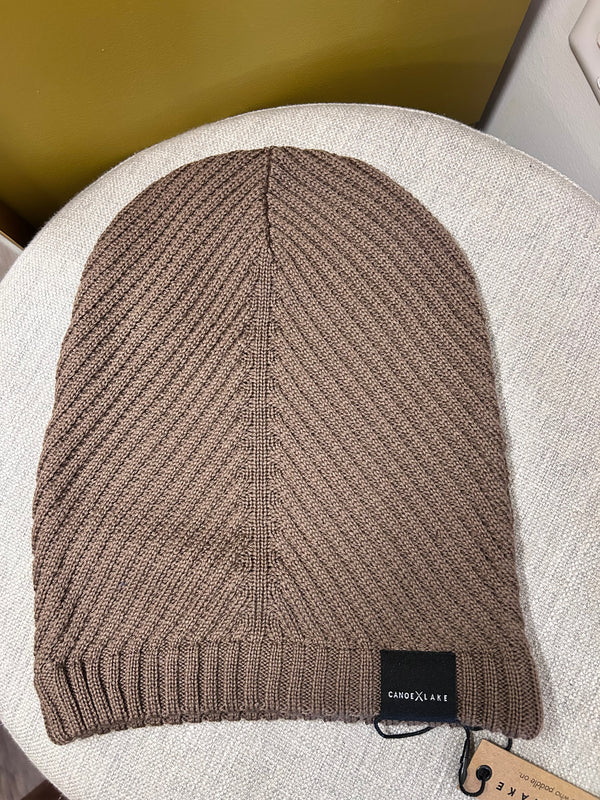 Portage Beanie - 100% Merino Wool - Walnut