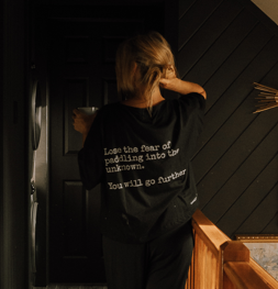 Fear not the unknown - wolf - The Weekender Boxy Tee